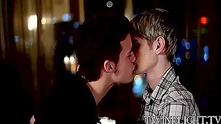 Krys Perez And Preston Andrews - Cocksucking And Riding Pecker