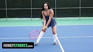 Harmonious Willow Ryder and Parker Sims - challengers clip - Family Strokes