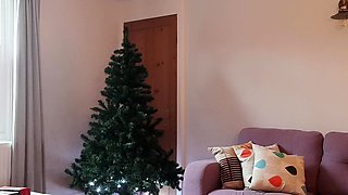Hidden cam girl masturbates part2