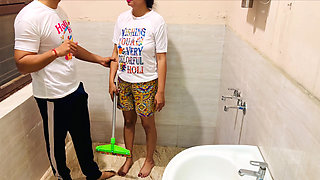 Hot Indian Desi Couple Holi Special Romance