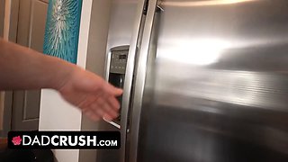 Fucking hot step daughter reyna belle seduces her sugar step-daddy to earn her keep - dadcrush
