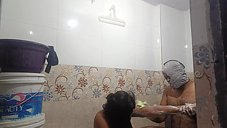 I Saw My Stepbrother and Stepsister Taking a Bath