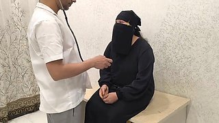 Muslim Women Come to Clinic for Check up Doctor Fuck Her Pussy