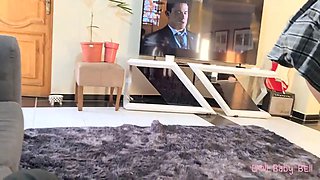 Nalgueando a hijastra malcriada por reprobar en todas las materias