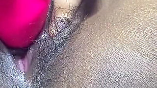 Skinny Srilankan Girl Fingering Till She Cums