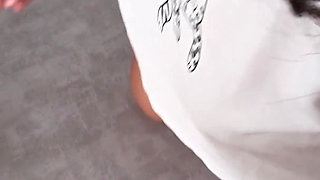 Stepbrother Helps Stepsister with Hot Photos Until She Eats Her Milk!