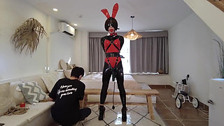 Mz13 - Bunny Girl with Pouting Lips