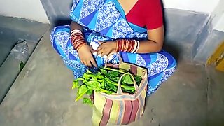 Indian Vegetables Selling Girl Hardcore Public Sex & Jabardasthi Chudai