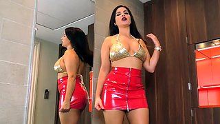 Cute curly brunette solo webcam masturbation