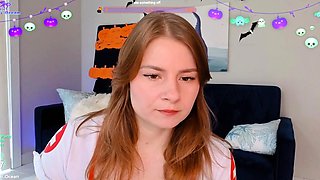Amateur Jasmin stripping panties and masturbating
