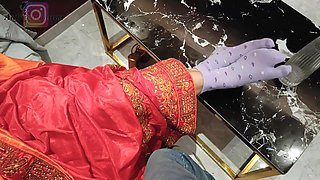 I Saw My Stepmom Fingering Herself, Then She Called Me Over and Gave Me a Lot of Fun