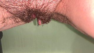 Teen Pees Beautifully
