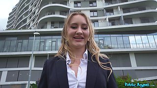 Ivy Maddox Shagged In Hotel Toilet