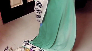 Desi Tamil Wife Renu Wet Nude Body Towel Dry & Slow Saree Dressing Tease! Indianhotwifex