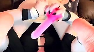 Tulip Xitsk Upside Down With Pink Dildo