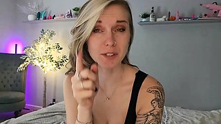 Amateur Webcam Chick Masturbates On Webcam More at