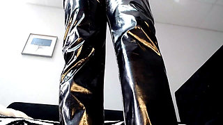 Shrink for a Giantess: Join the Tiny Colony