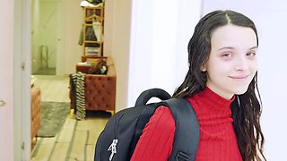 Hot amateur webcam teen masturbates for their fans