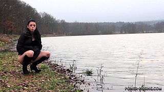 Pulling amateur fucked in public outdoors for cash