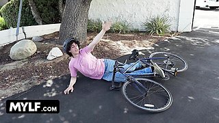 Fetching Skylar and Nick's paramedic dirt